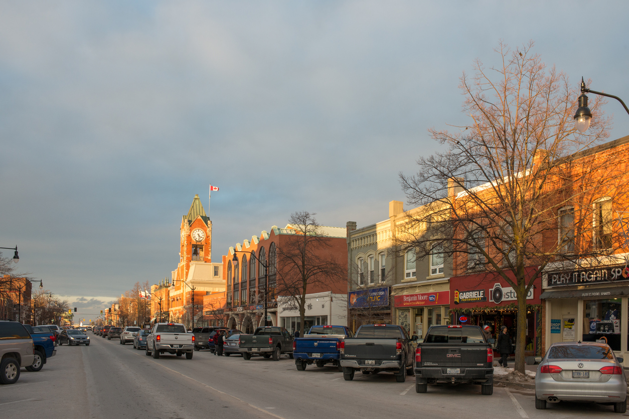 Evening sun shines the municipal building of Collingwood, Ontario.